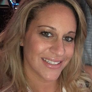 Meet your Posher, Averi